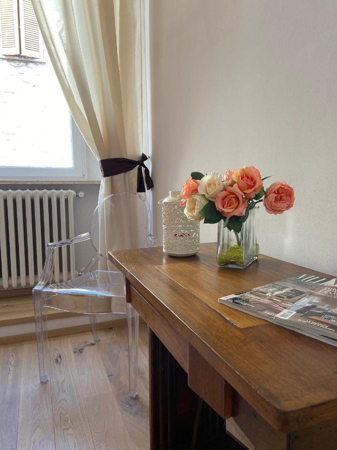 Residenza Vicolo Bovi Assisi Apartment ภายนอก รูปภาพ
