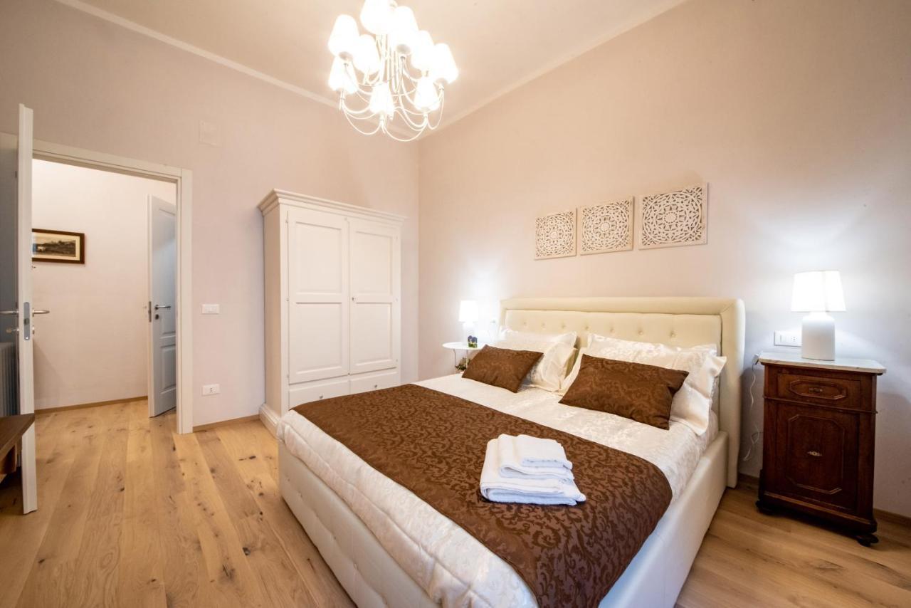 Residenza Vicolo Bovi Assisi Apartment ภายนอก รูปภาพ